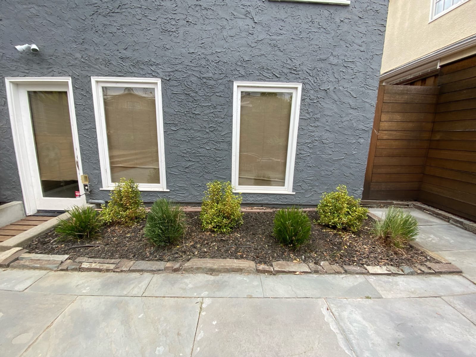Detail of lawn care work by Eli Landscaping
